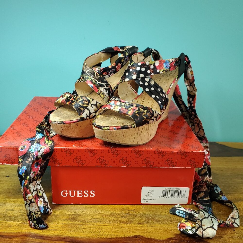 GUESS Women's Jjingman Wedge Platform Sandals Size 7.5